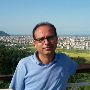 بگذاریم بچە‌ها زندگی کنند/ فریدون محمدزاده*
